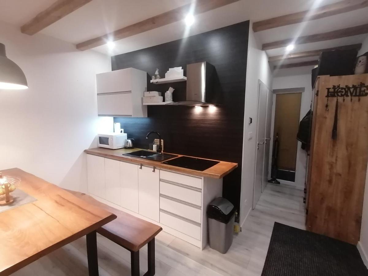 Vikendovy Dom Hlboka Villa Dunajska Streda Bagian luar foto
